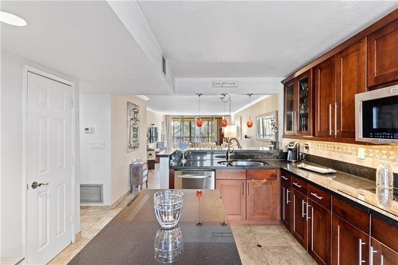 Pompano Beach, FL 33060,1100 SE 5th Ct #57