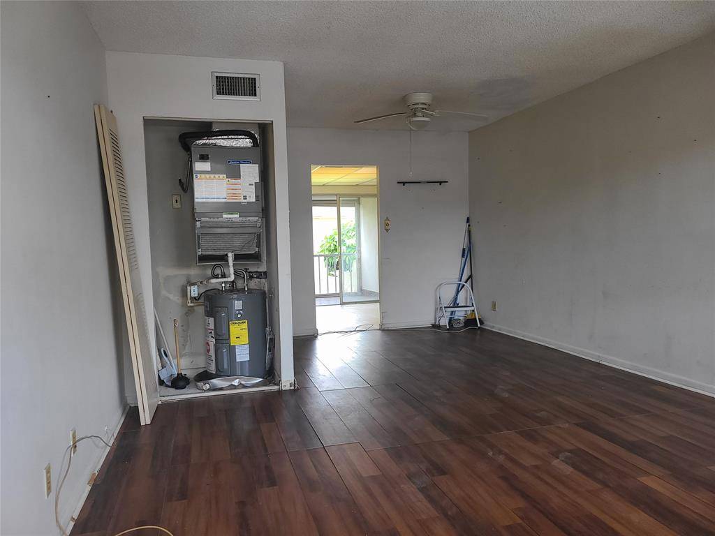 Margate, FL 33063,550 NW 78 Terrace #205