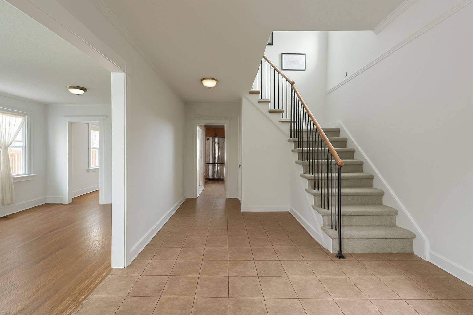 Barrie, ON L4N 6H6,83 TRILLIUM CRES