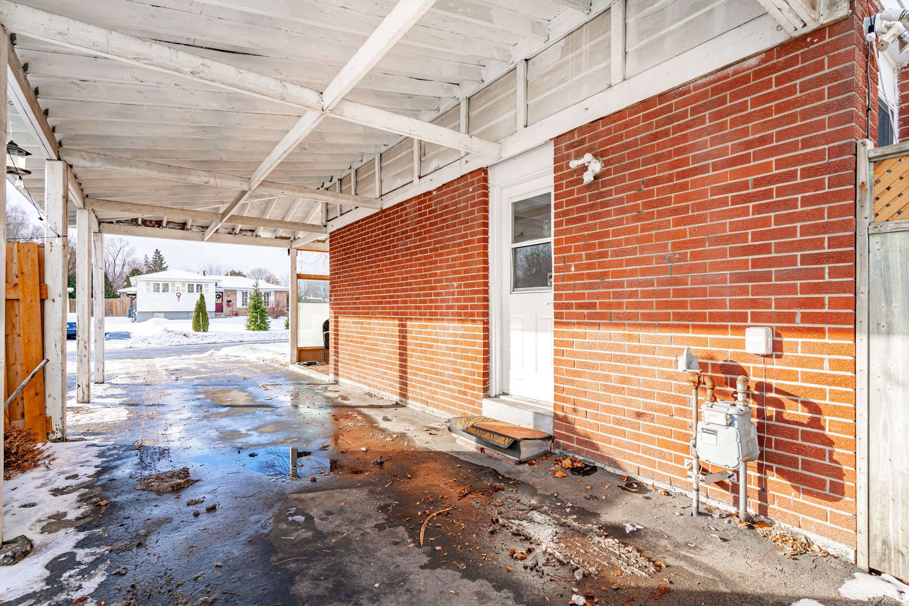 Brampton, ON L6T 2C2,1 Elrose RD