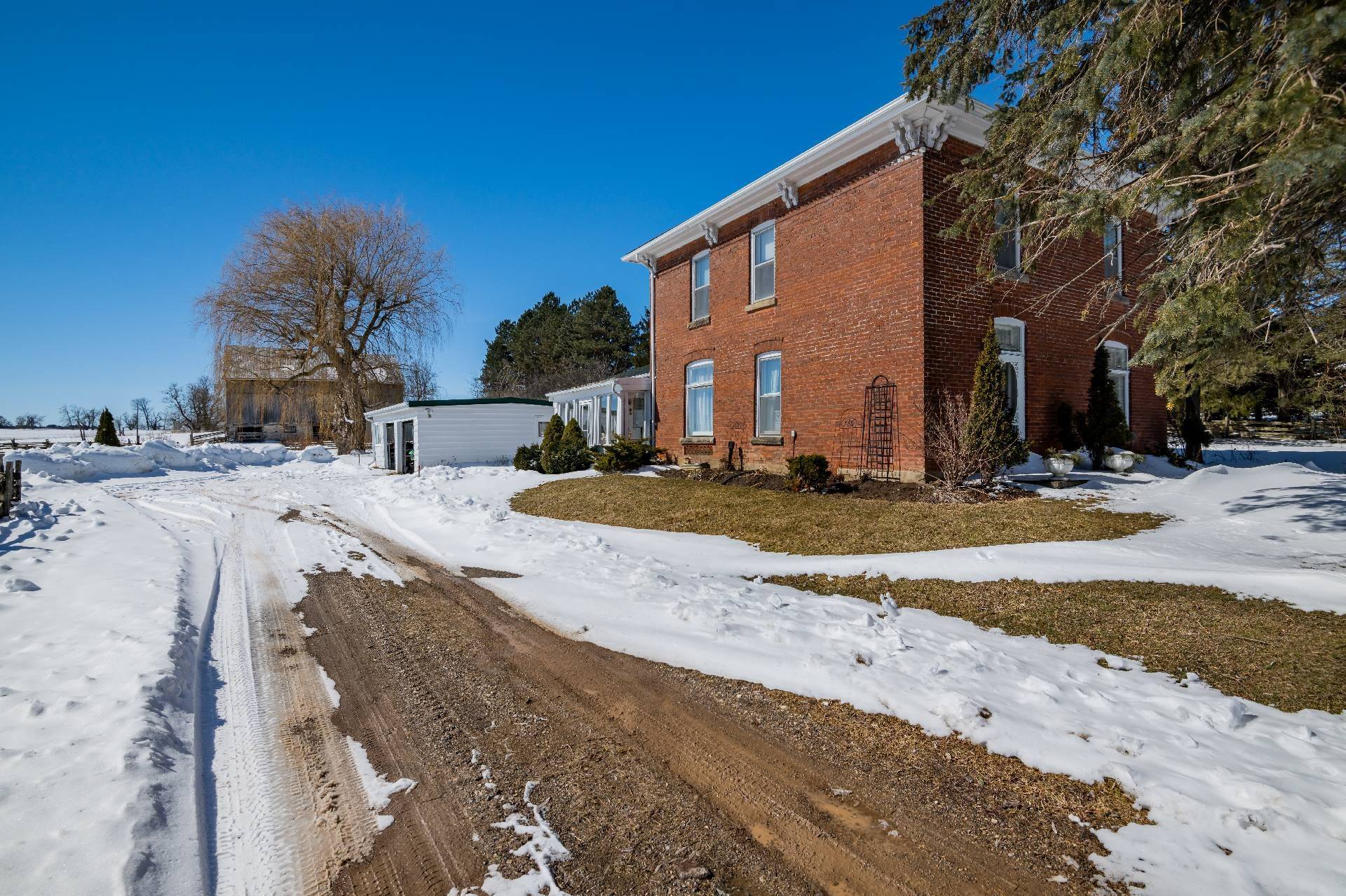 Caledon, ON L7K 1Y5,21120 Kennedy RD