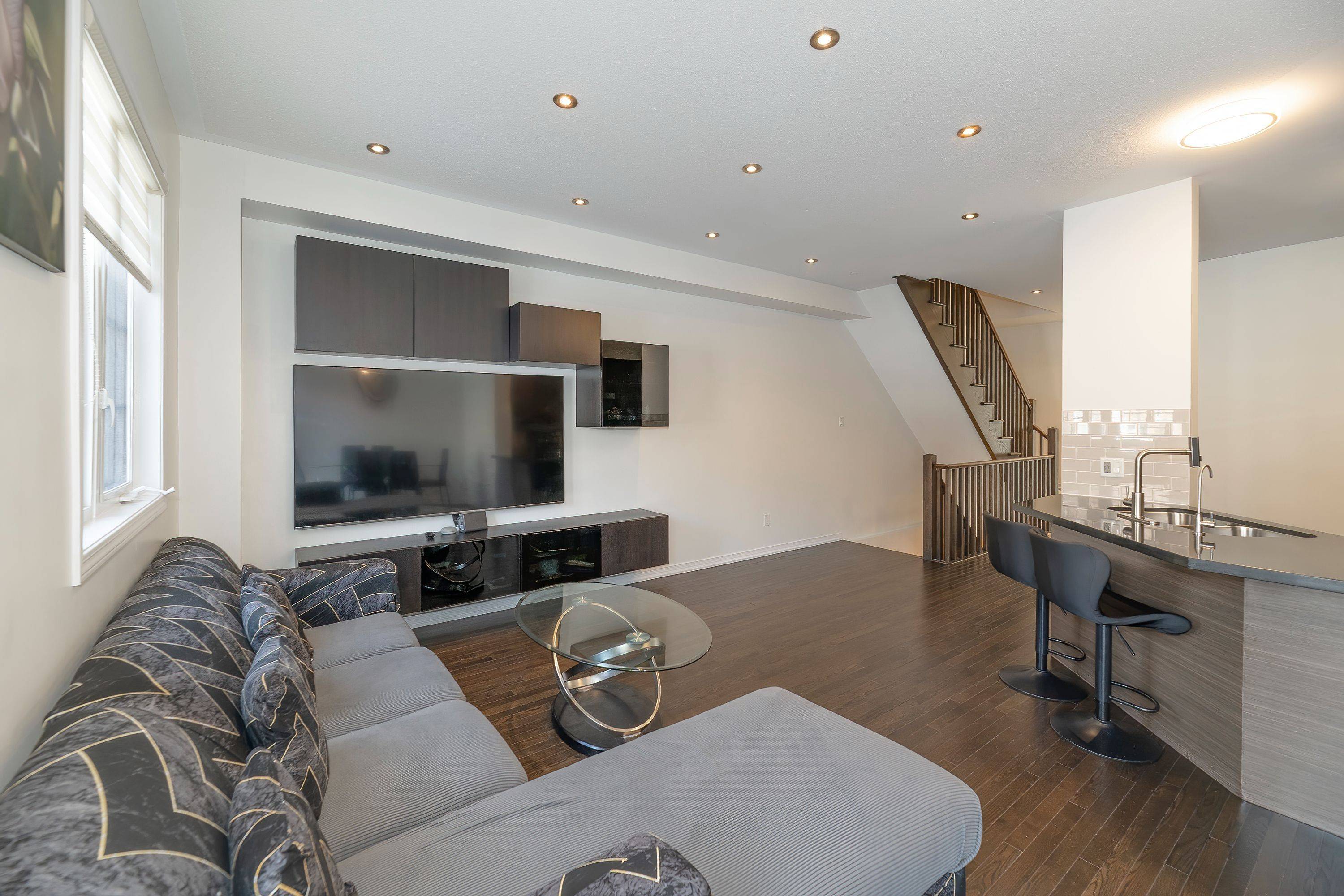 Brampton, ON L6P 4A4,84 Honeyview TRL