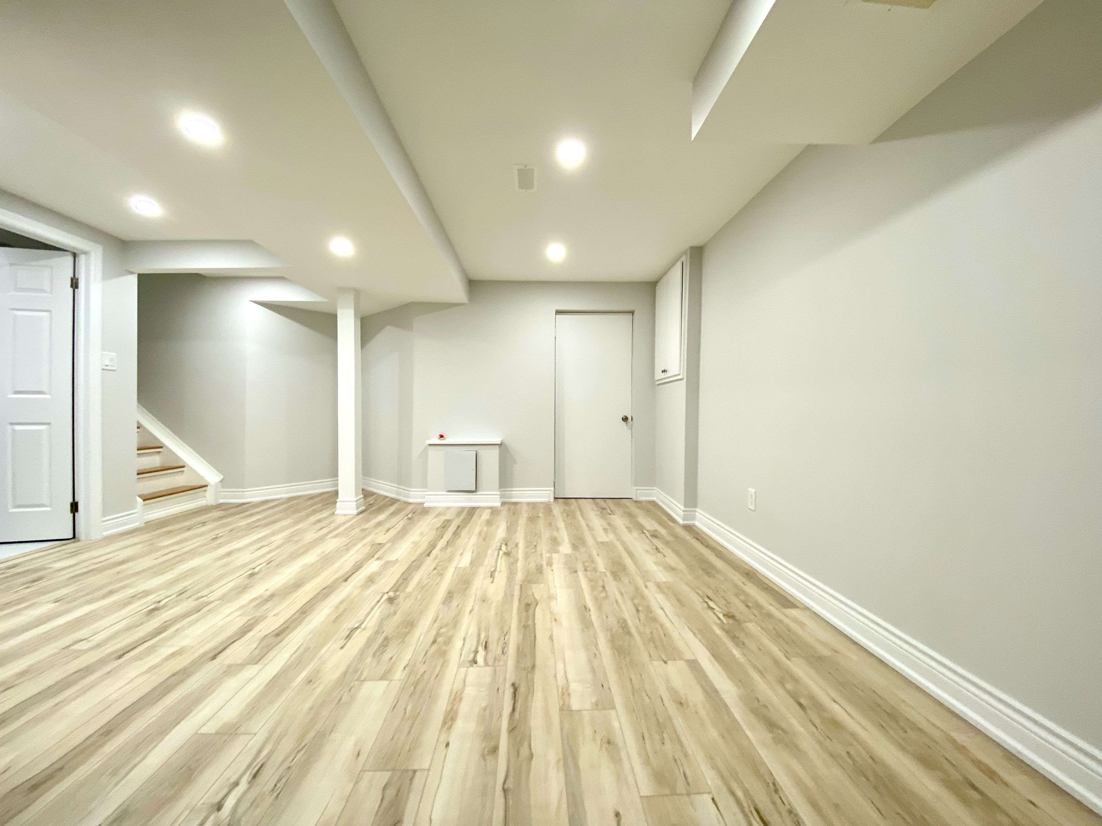 Mississauga, ON L5M 5M9,4878 Rosebush RD #Basement