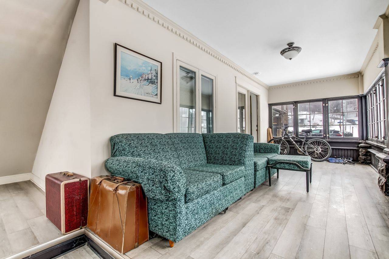 Central Elgin, ON N5L 1E3,328 Erie ST