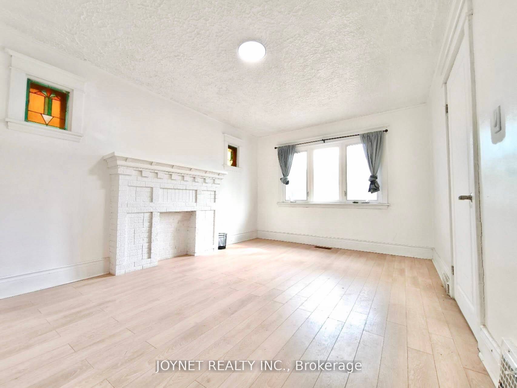 Hamilton, ON L8S 1P4,68 Barclay ST