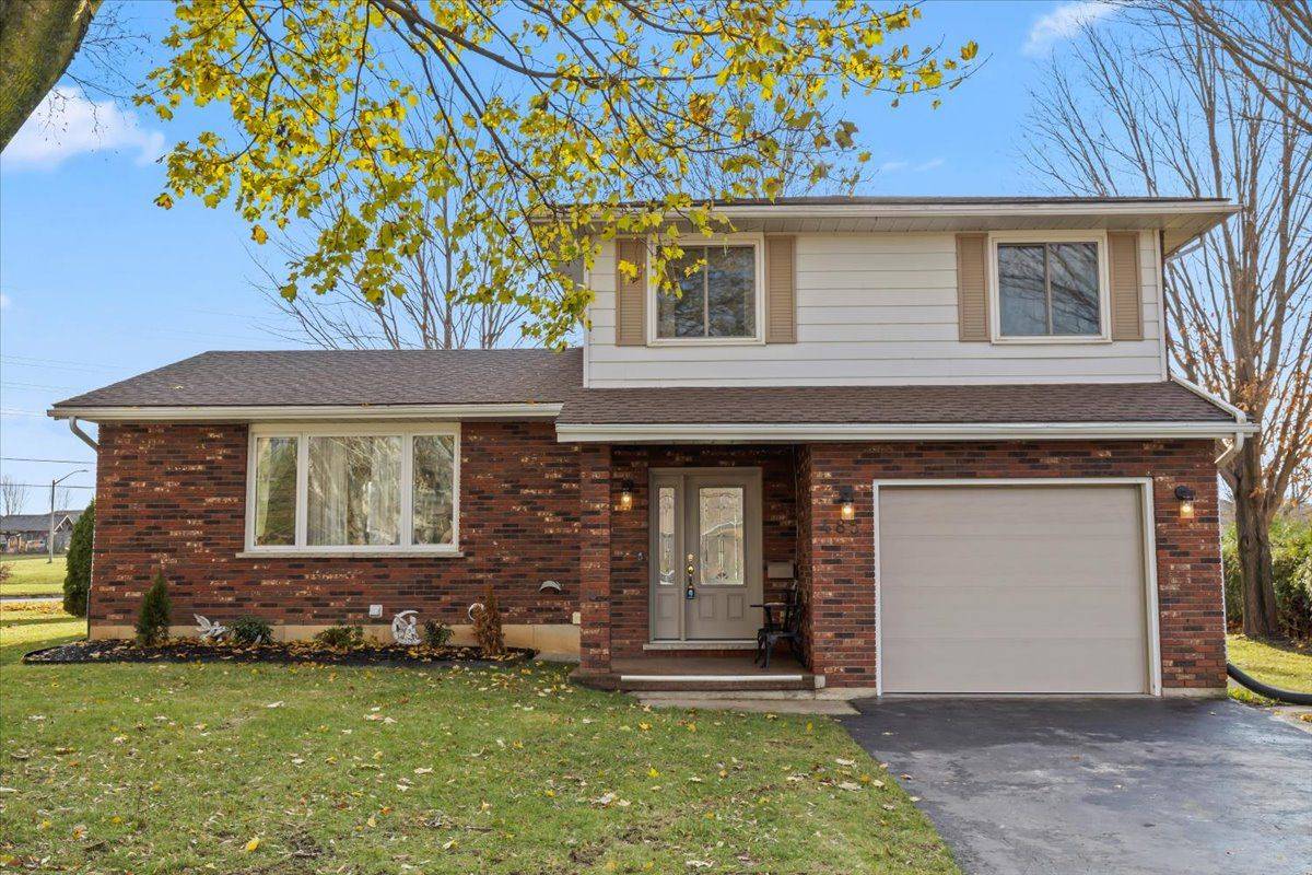 Hanover, ON N4N 3P4,485 2nd A ST