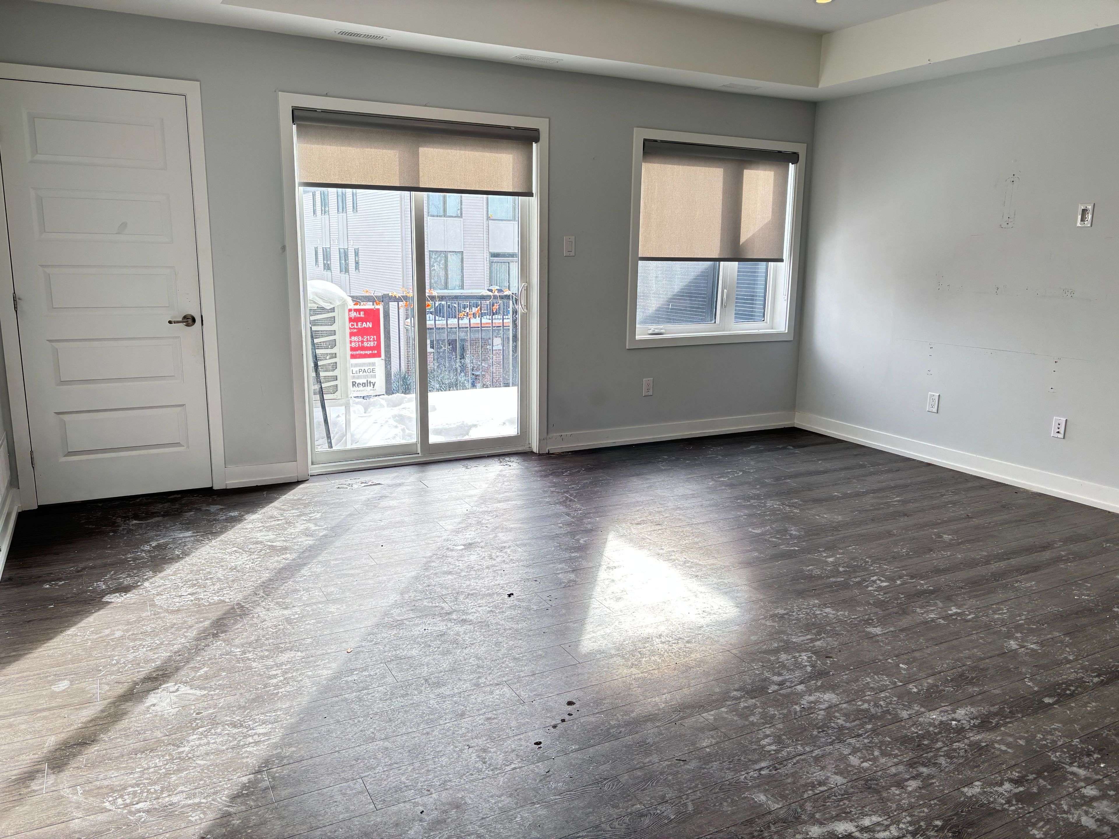 Barrhaven, ON K2J 4J7,747 Chromite Private #54