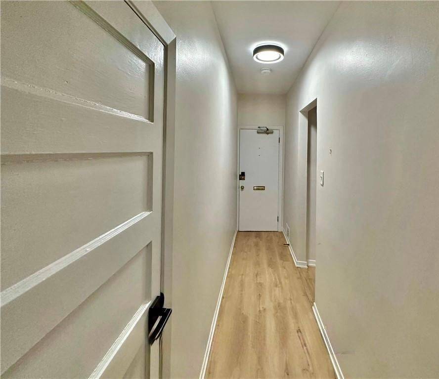 New Edinburgh - Lindenlea, ON K1M 1X6,162 IVY CRES #2