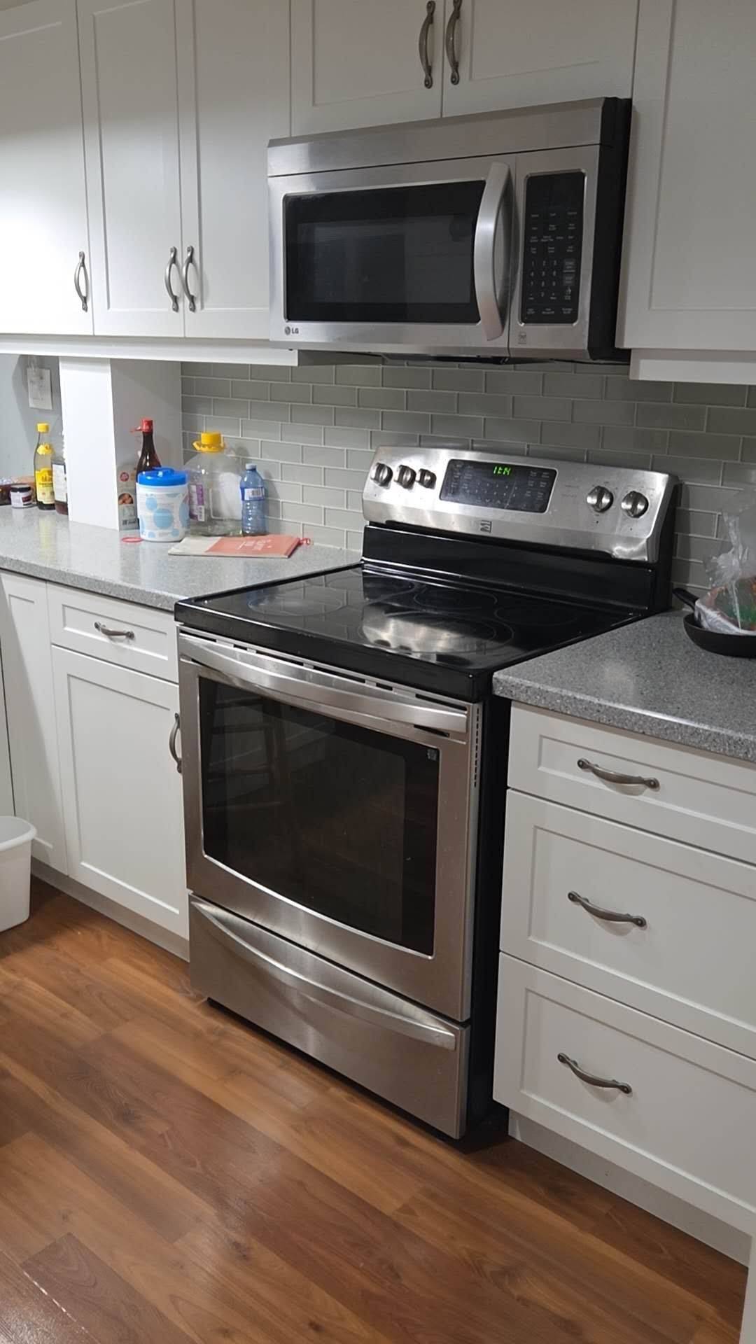 London East, ON N5Y 5A9,1274 Delphi RD