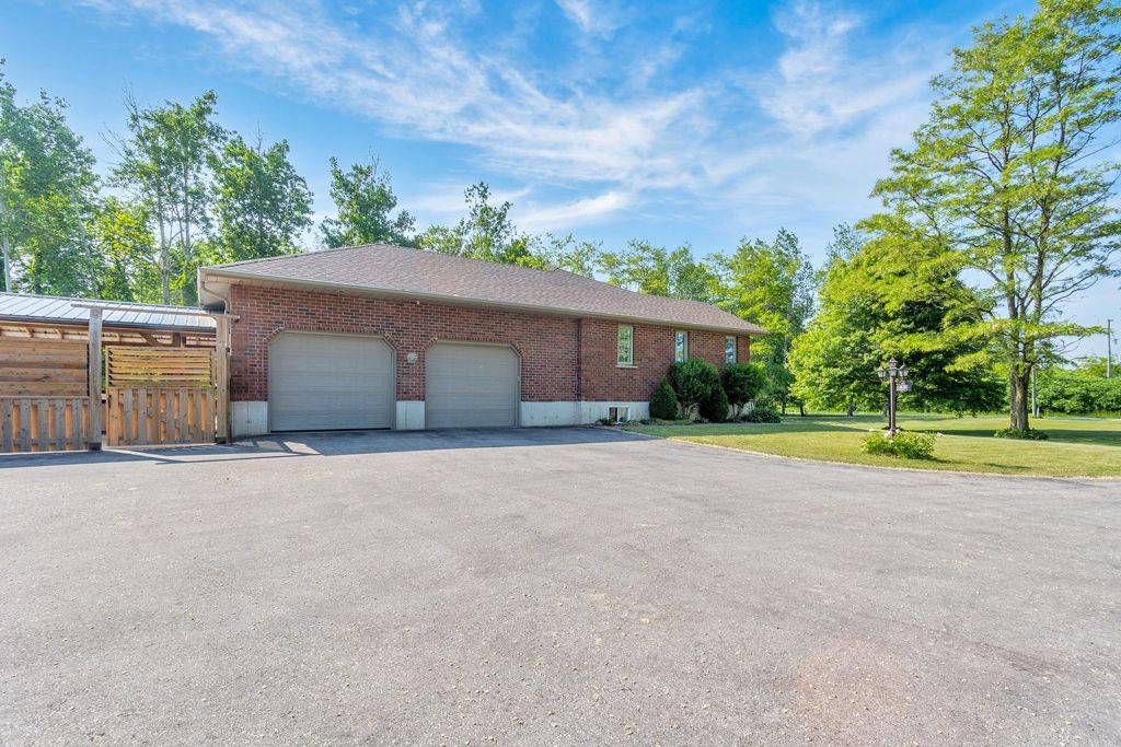 Norfolk, ON N0E 1G0,468 Fairground RD