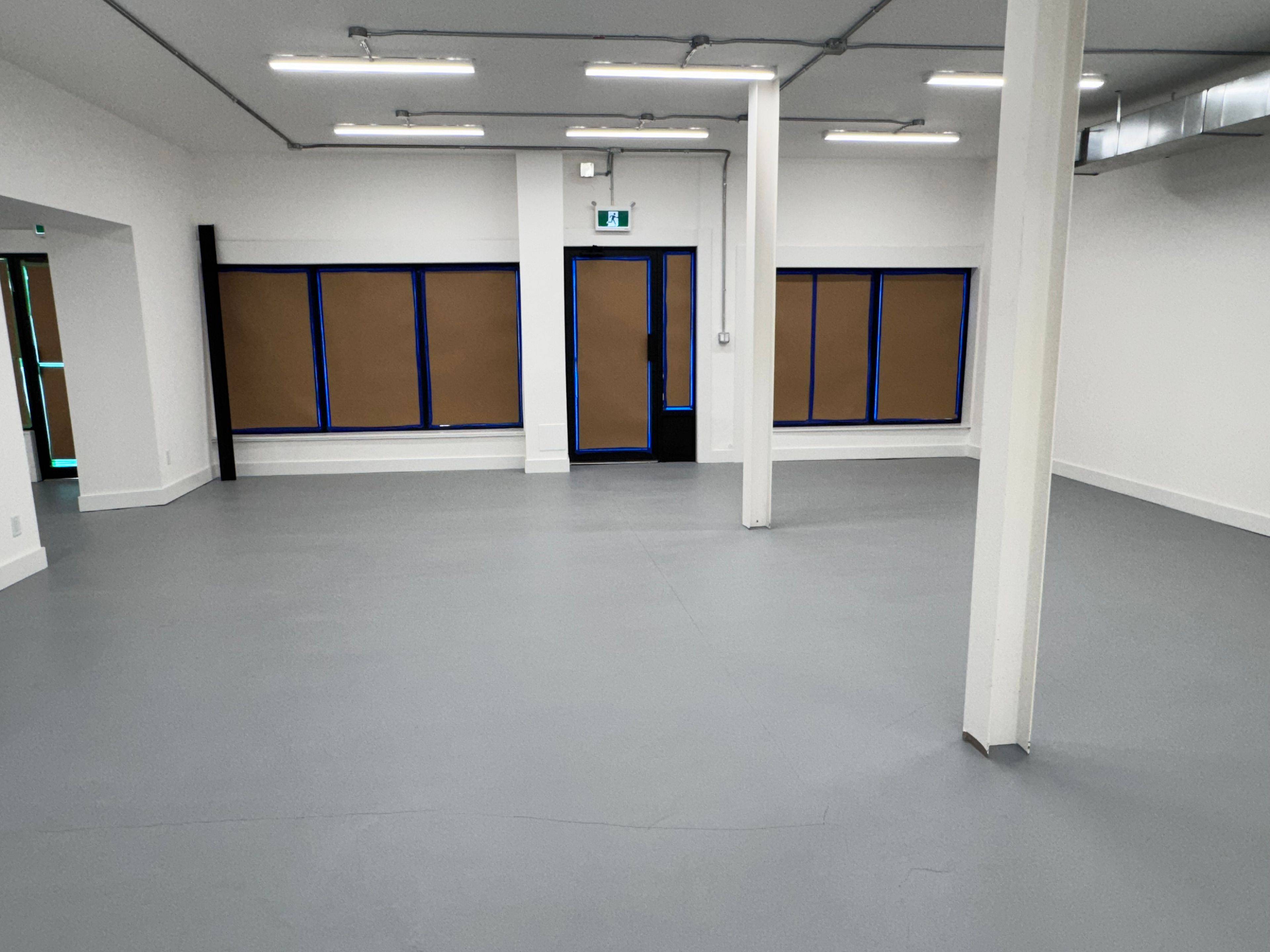 Hamilton, ON L8L 3E6,1068 Barton ST E