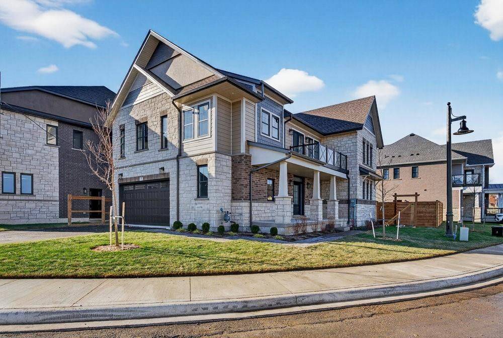 Hamilton, ON L8E 0C1,100 Watershore DR #7