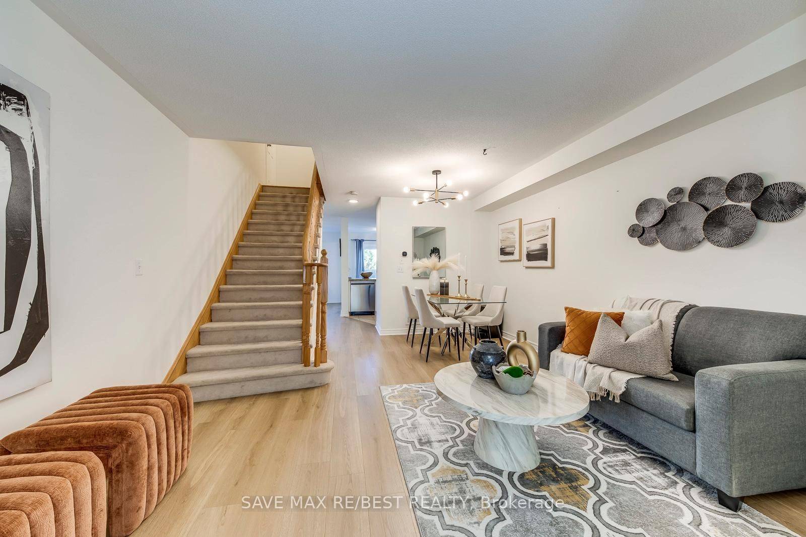 Hamilton, ON L8B 0R6,67 Golden Iris CRES