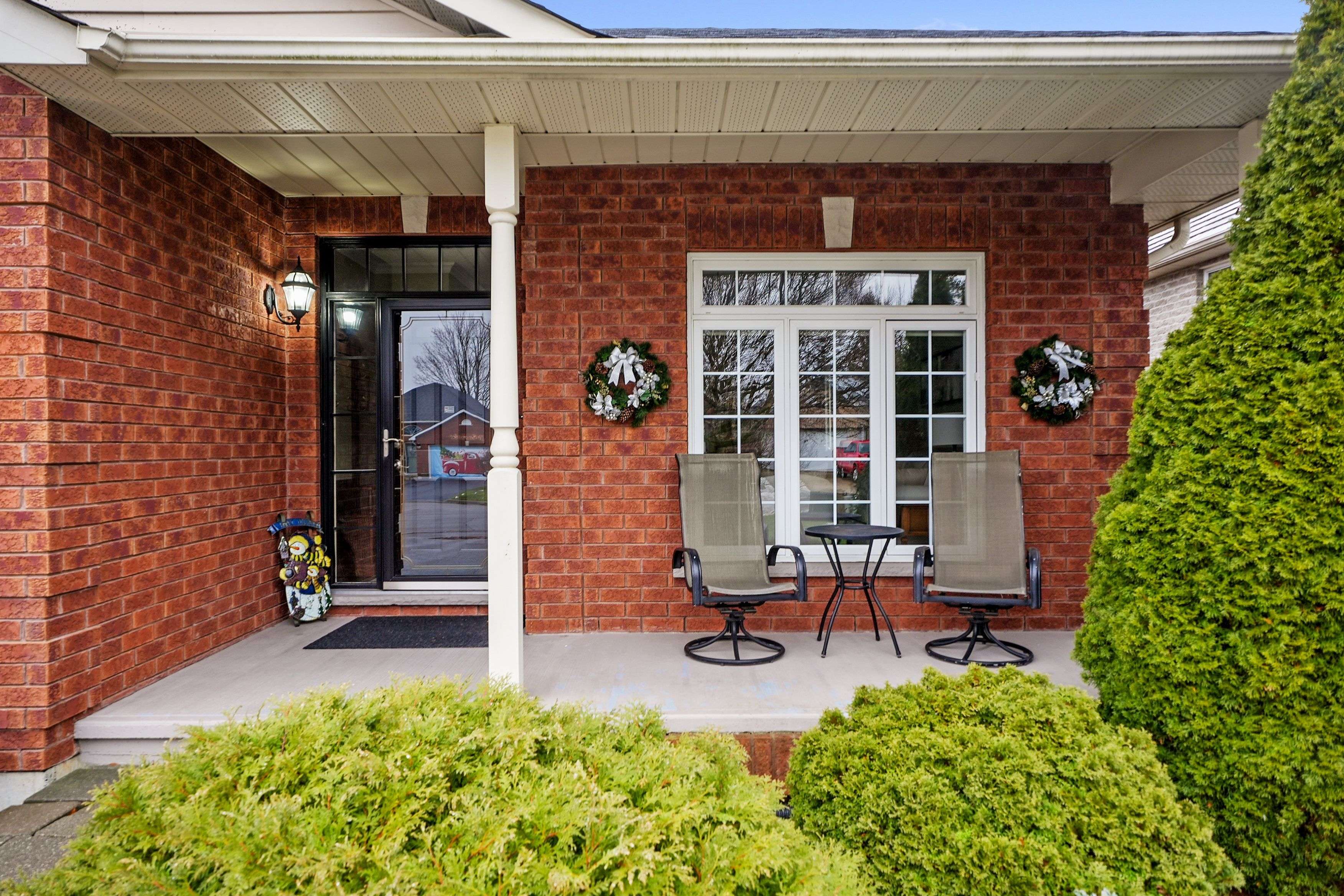 Cobourg, ON K9A 5W3,301 Rockingham CT