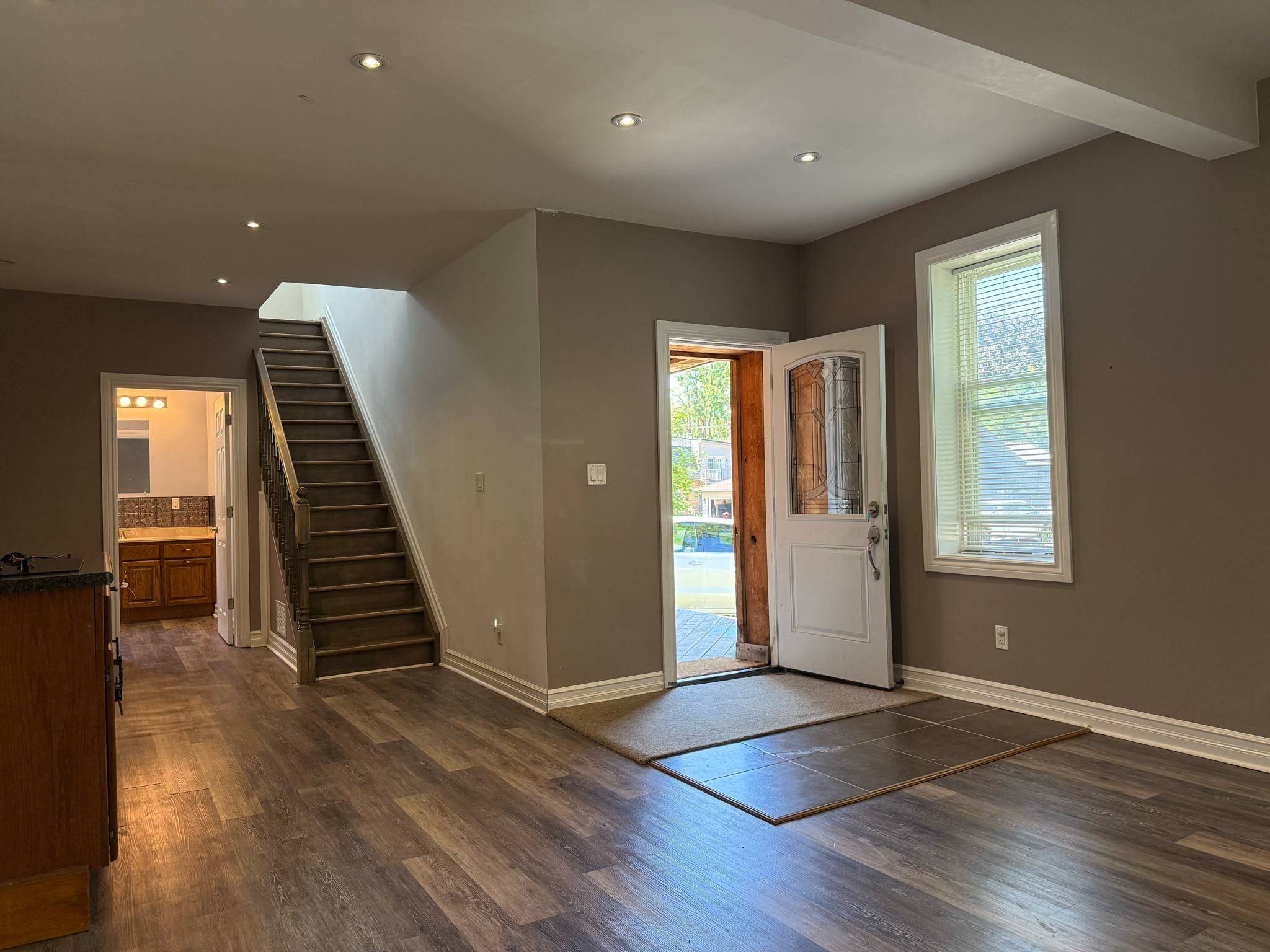 Shelburne, ON L0N 1S4,217 Victoria ST