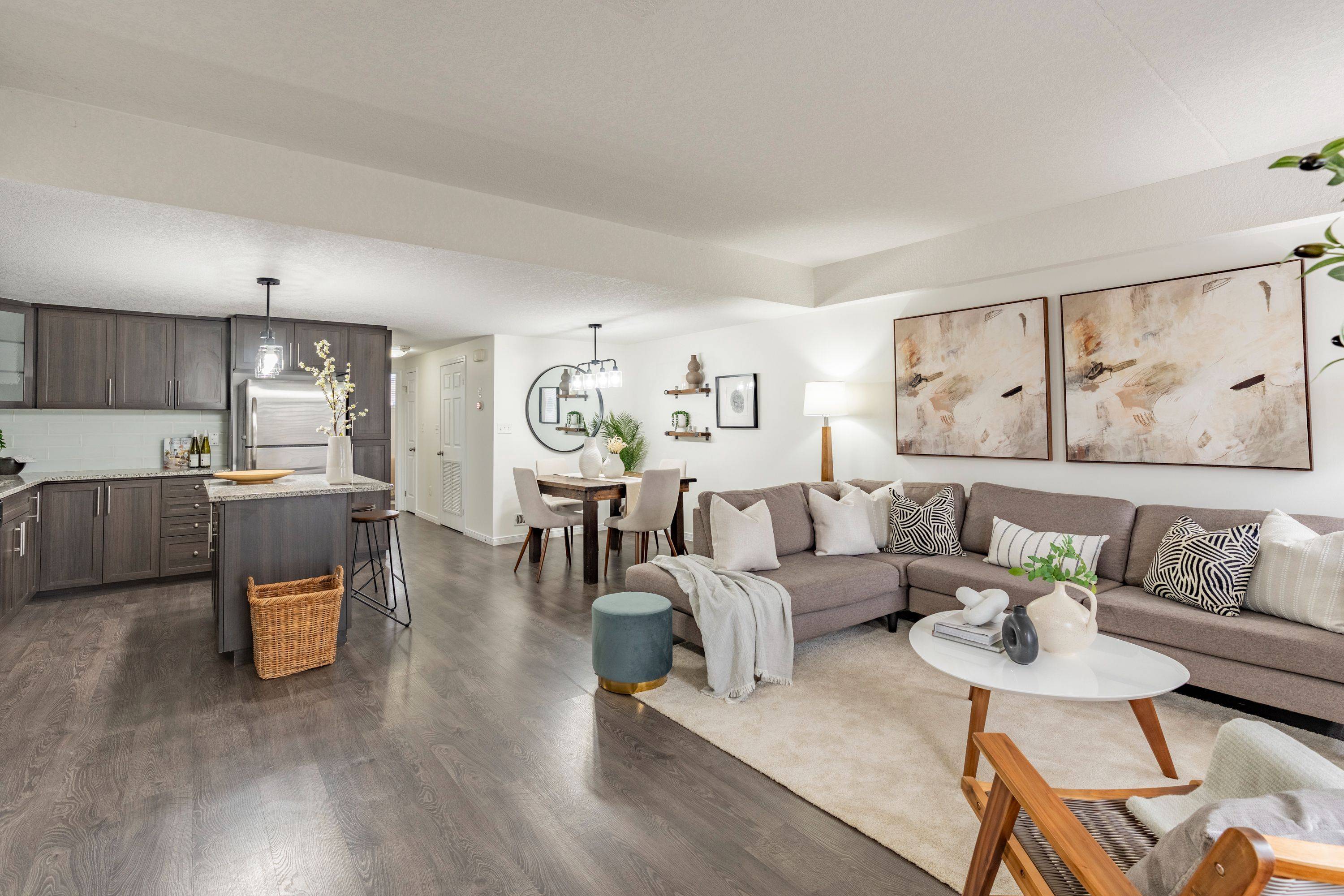 Kitchener, ON N2R 0C6,1662 Fischer Hallman RD #H