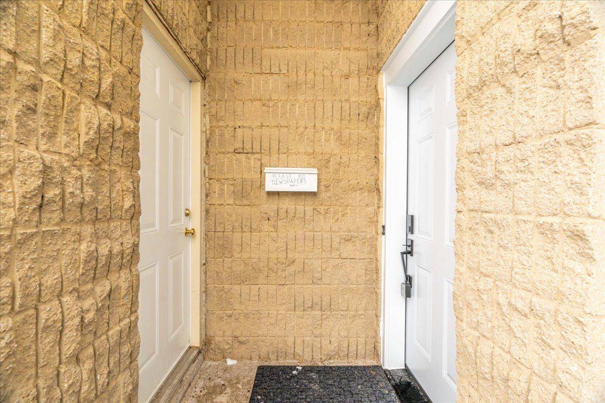 London North, ON N6G 2C6,1460 Limberlost RD #50