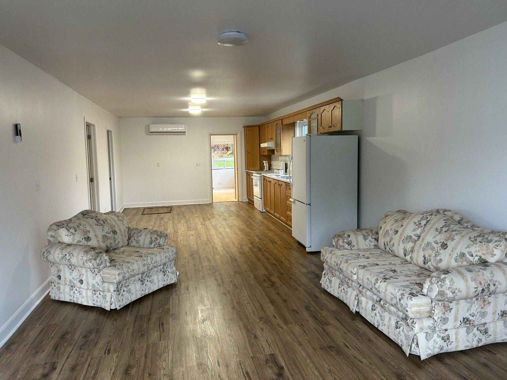 Marmora And Lake, ON K0K 2M0,10 Main ST N