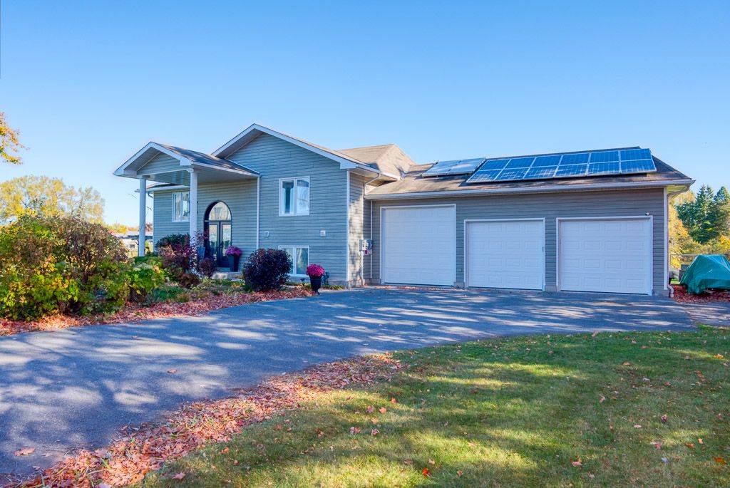 Kingston, ON K7L 4V3,2318 15 HWY