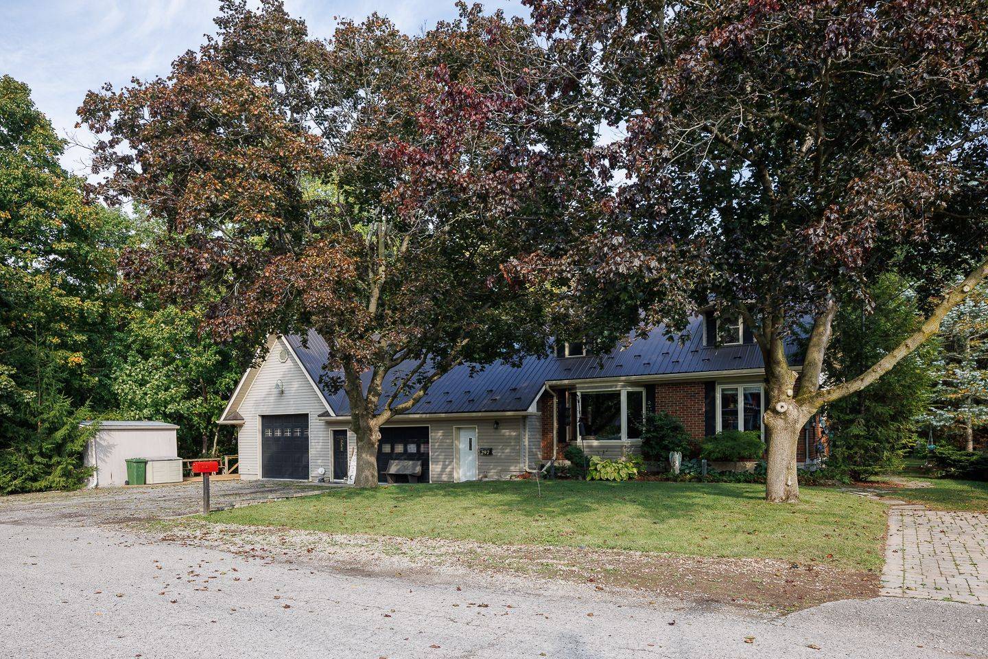 St. Thomas, ON N5P 3B9,297 Alma ST