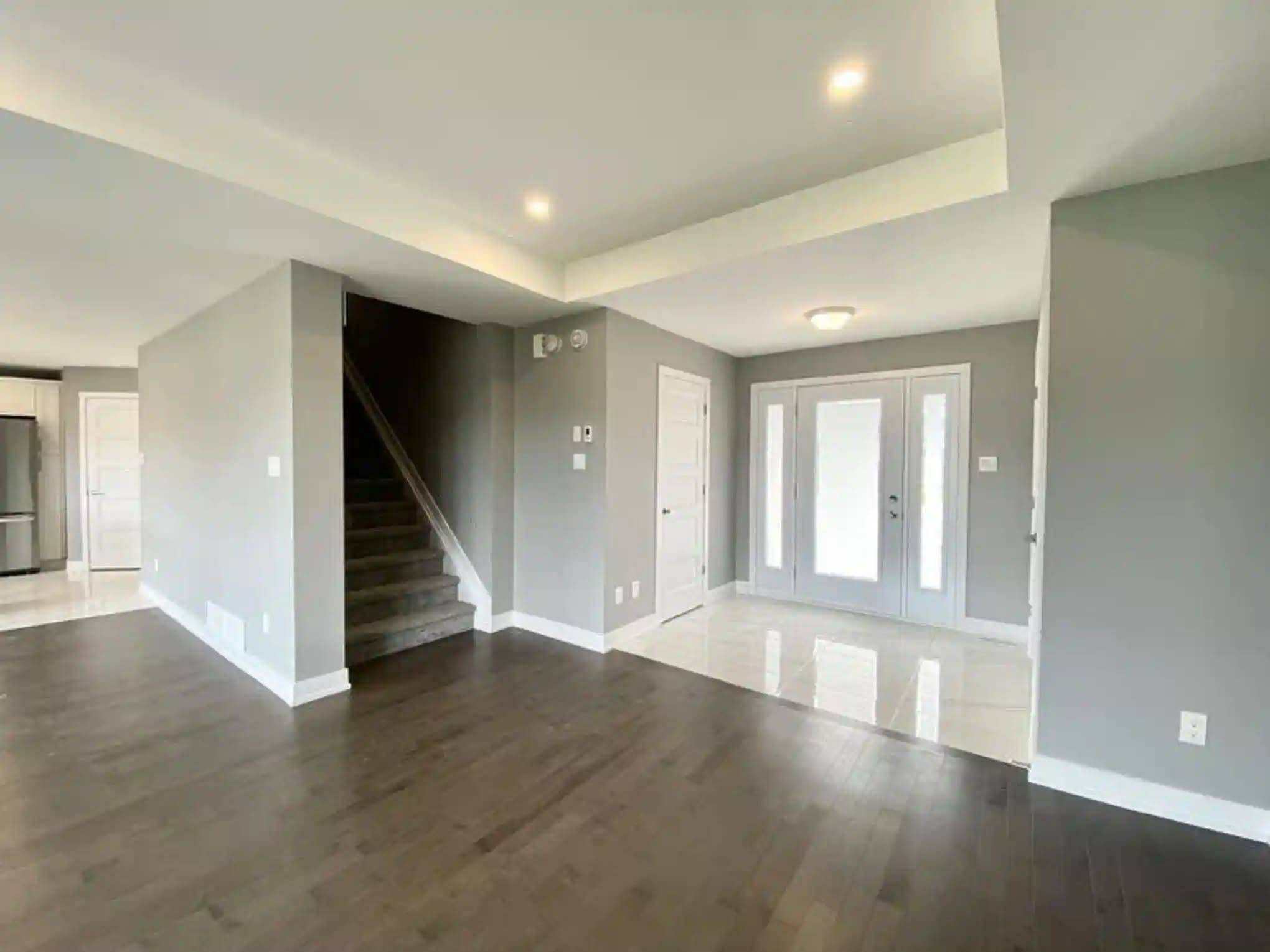 Russell, ON K0A 1W0,187 Hybrid ST