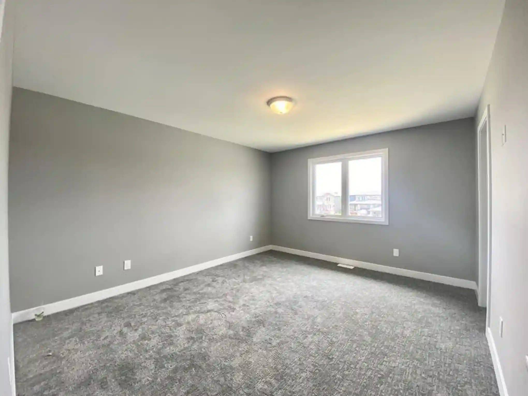 Russell, ON K0A 1W0,187 Hybrid ST