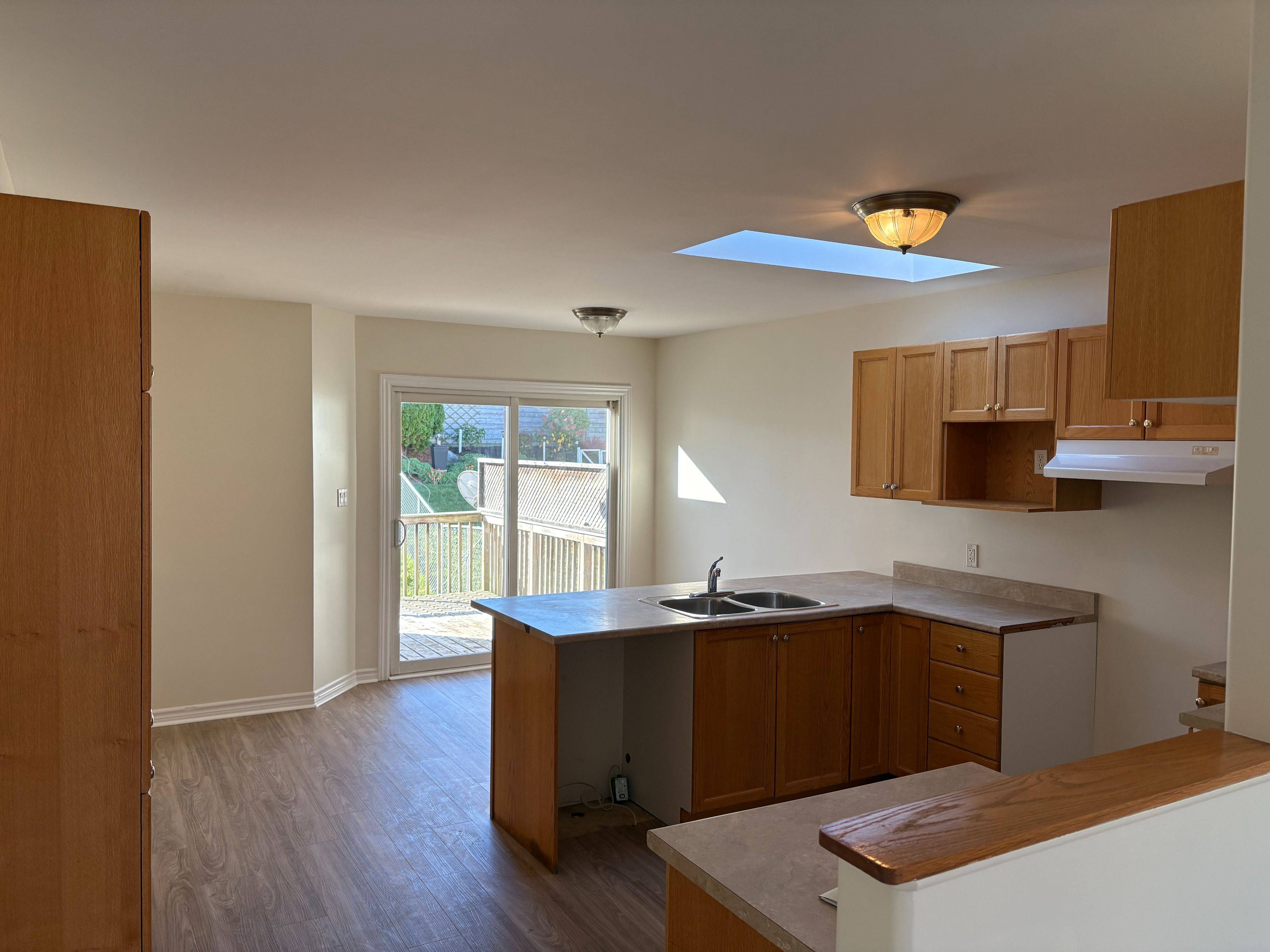 Kingston, ON K7M 9C3,365 Boxwood ST