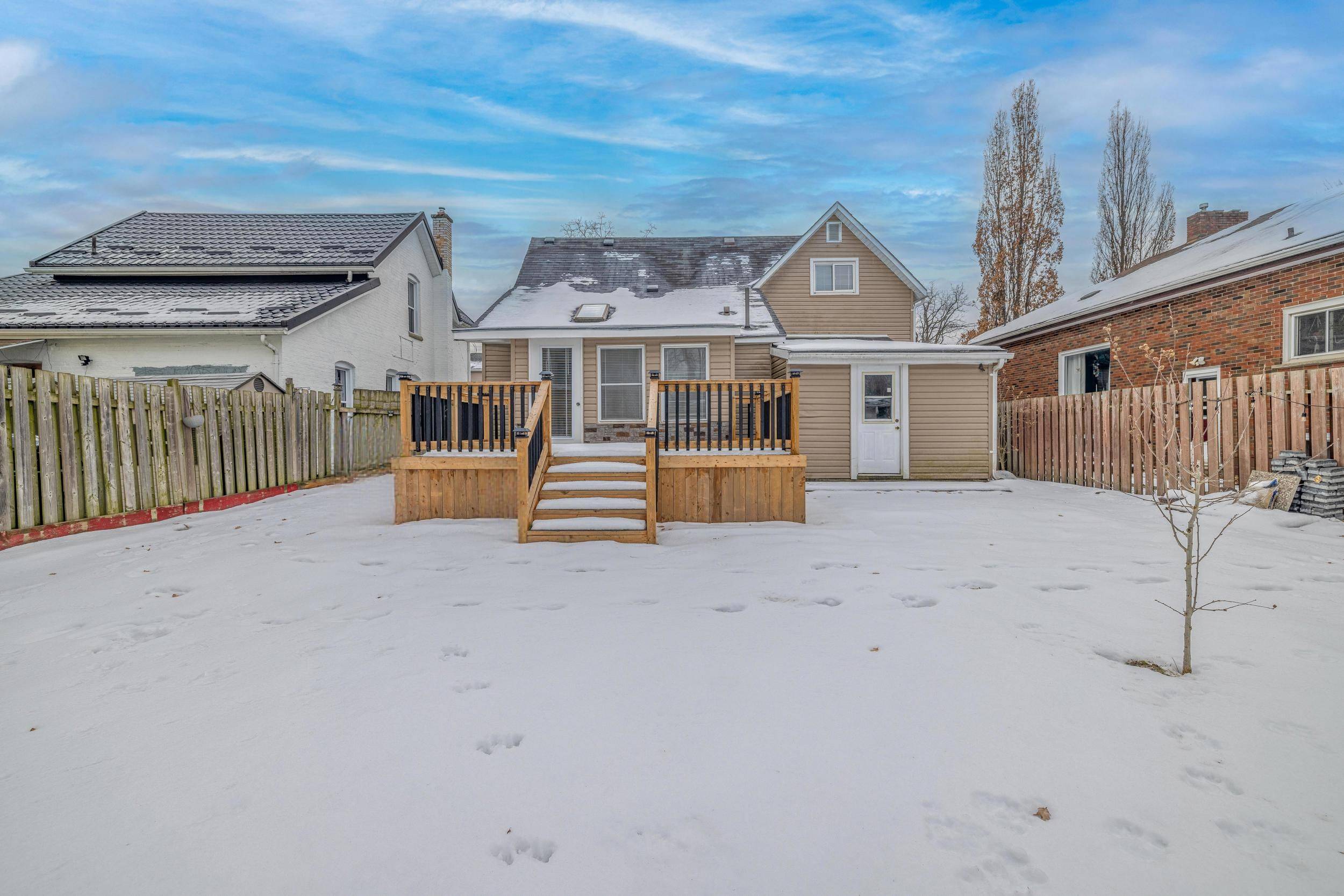 St. Thomas, ON N5P 1L1,89 Scott ST