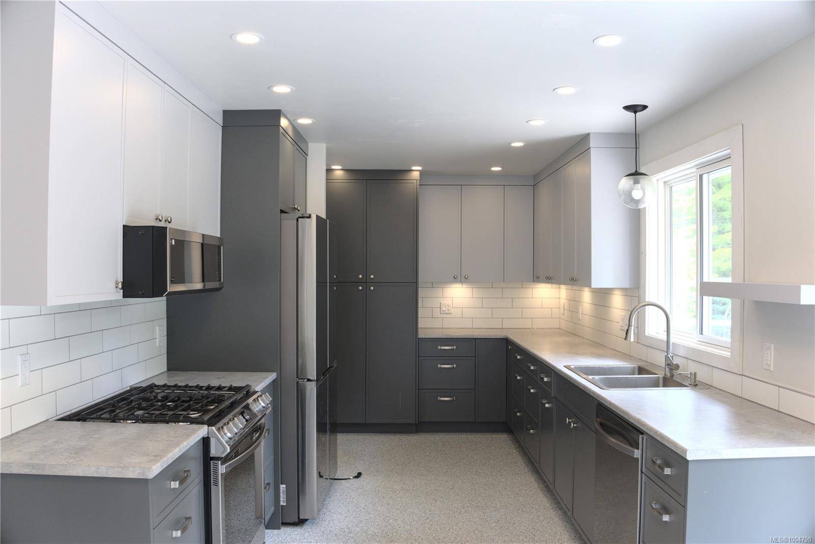 Duncan, BC V9L 5V2,2298 Calais Rd