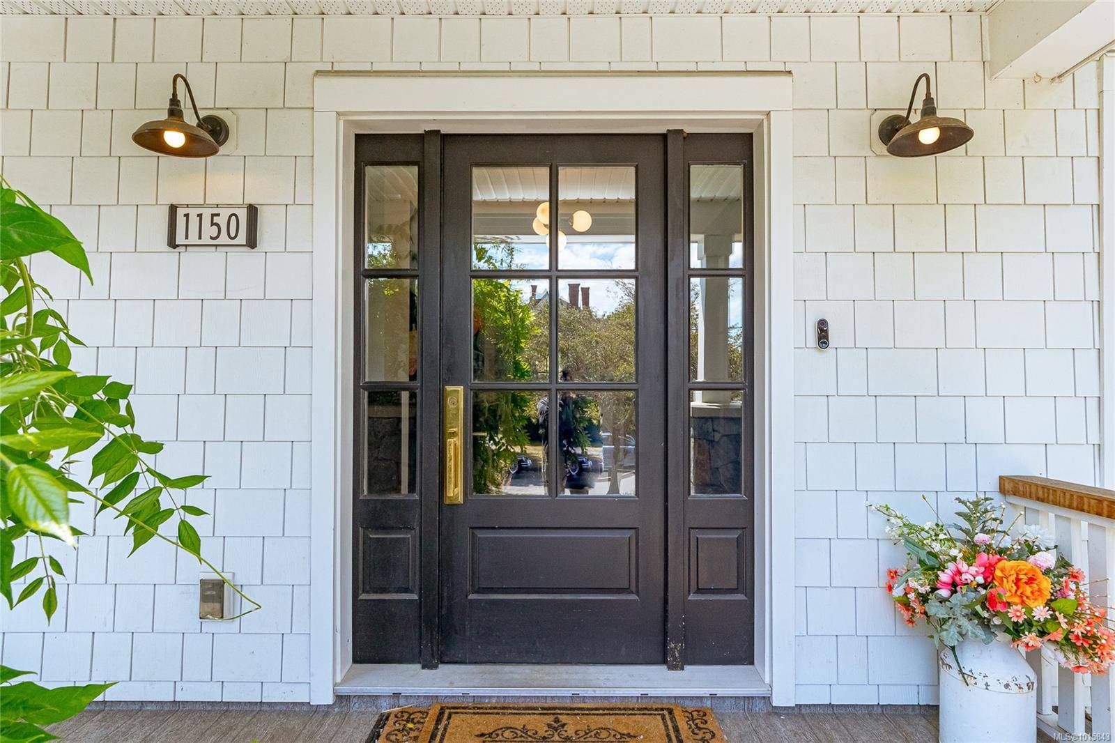 Victoria, BC V8V 3G2,1150 McClure St