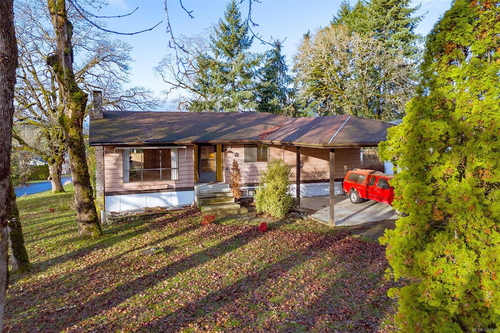 Duncan, BC V9L 3Y7,6026 Hyacinth Pl