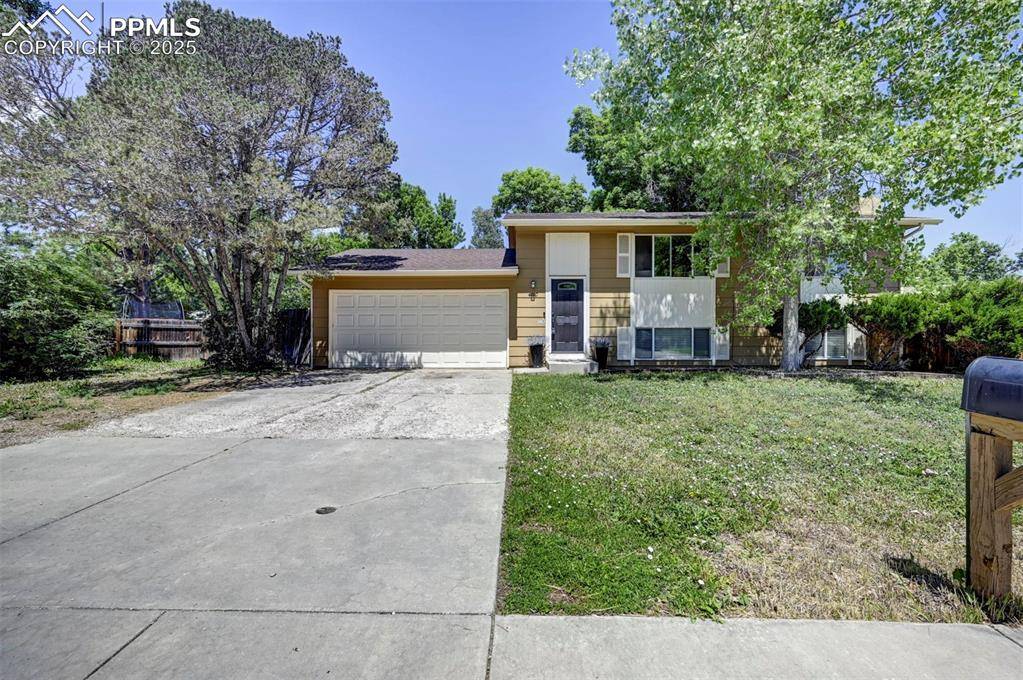 Colorado Springs, CO 80917,4110 Undimmed CIR