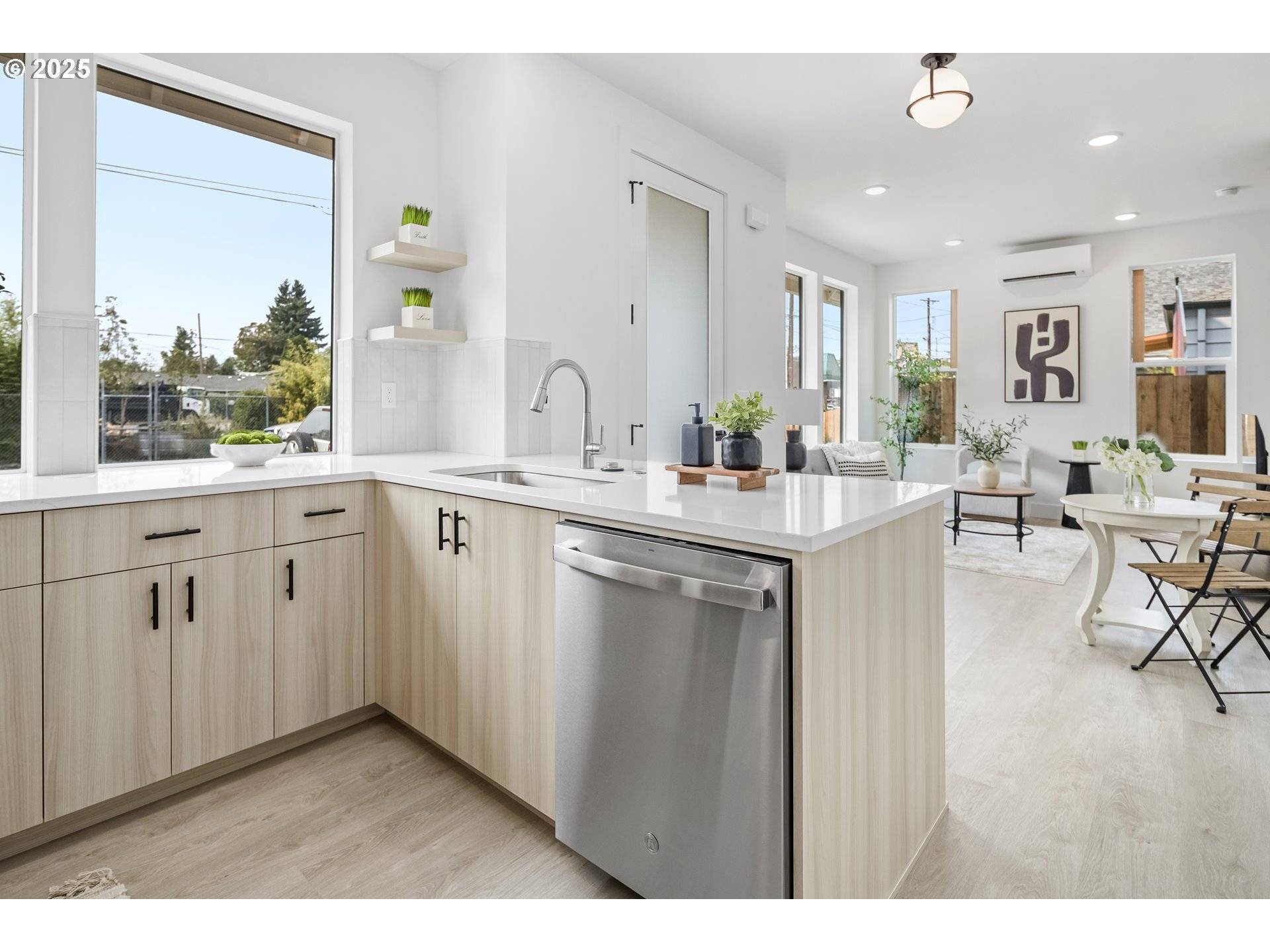 Portland, OR 97206,4734 SE 65TH AVE