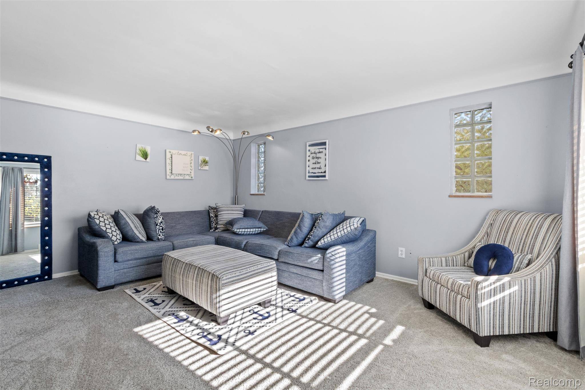 St. Clair Shores, MI 48080,22417 Carolina ST