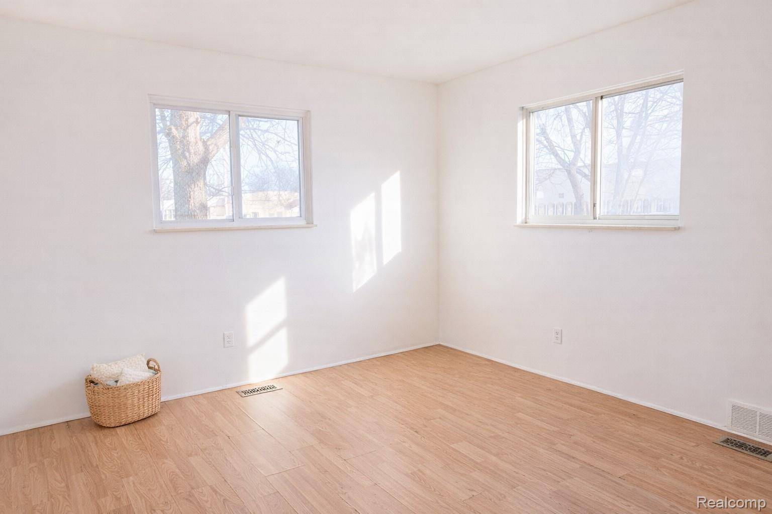 Flint, MI 48503,1115 Barney AVE