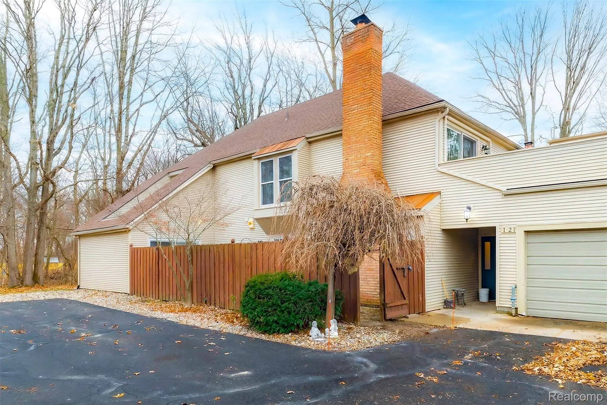 Grosse Ile, MI 48138,8063 Colony DR #1