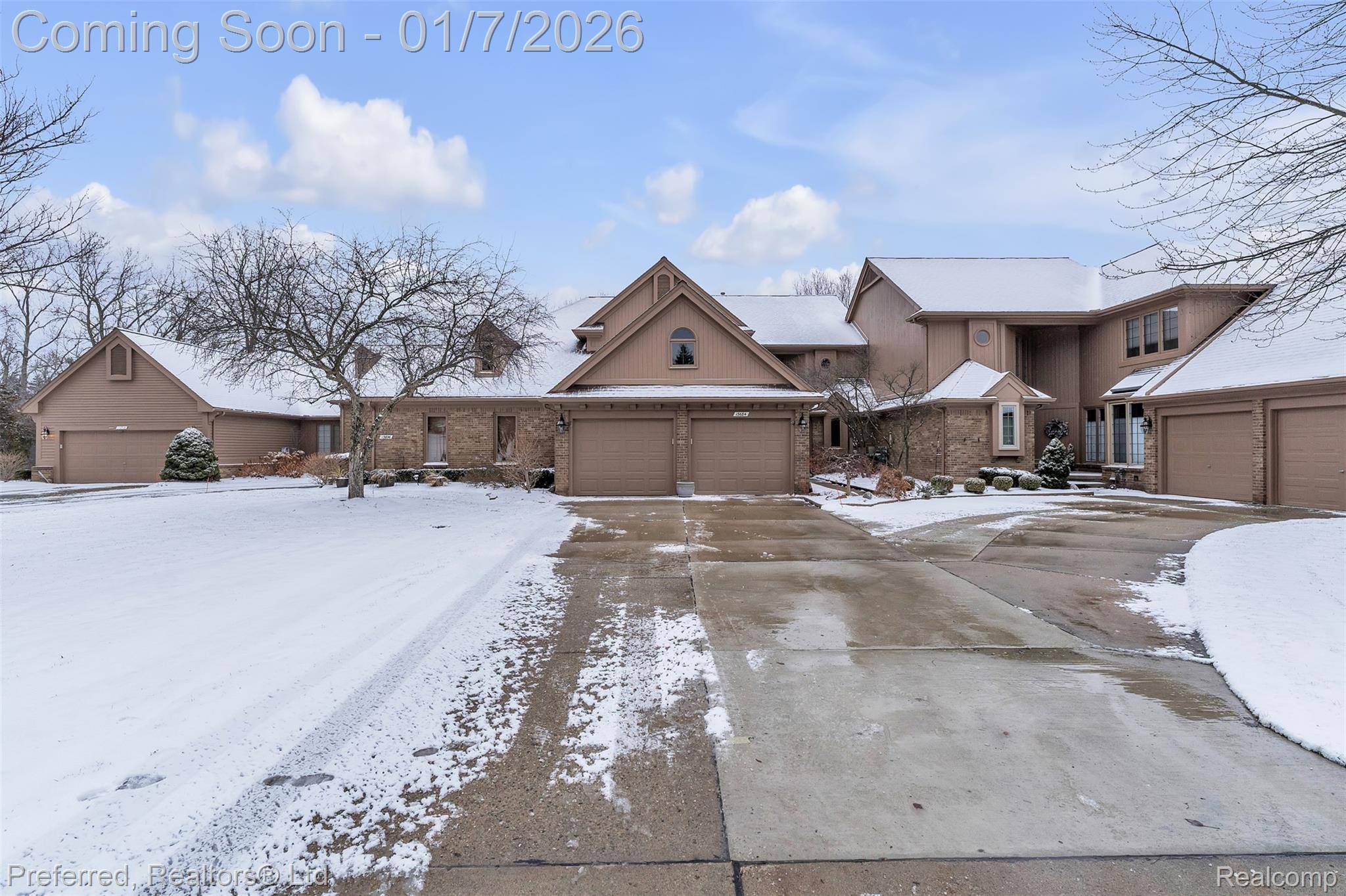 Plymouth, MI 48170,13684 Eaton DR