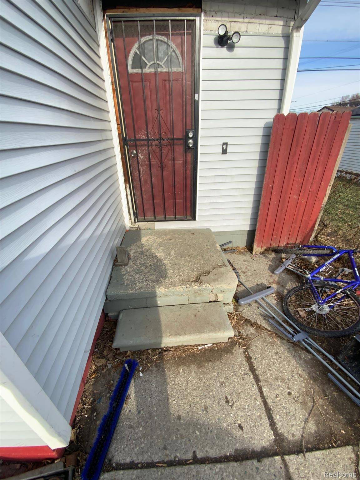 Warren, MI 48089,12845 Georgiana AVE