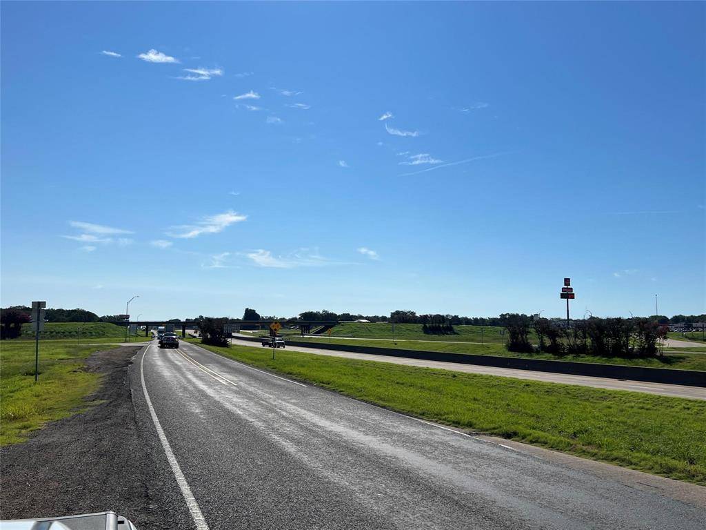 Sulphur Springs, TX 75482,6.71AC INTERSTATE HWY 30 Corner