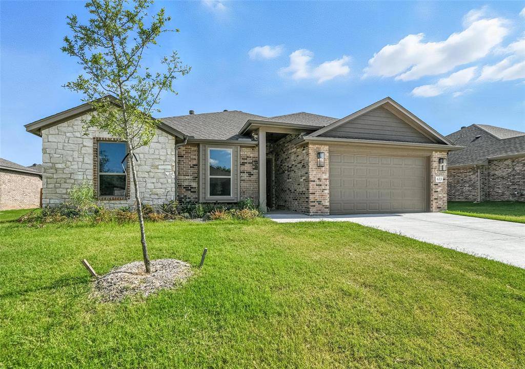 Saginaw, TX 76179,633 Mooney Drive