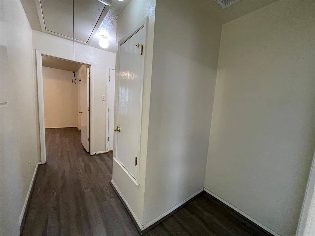 Saginaw, TX 76179,121 Cambridge Drive #1