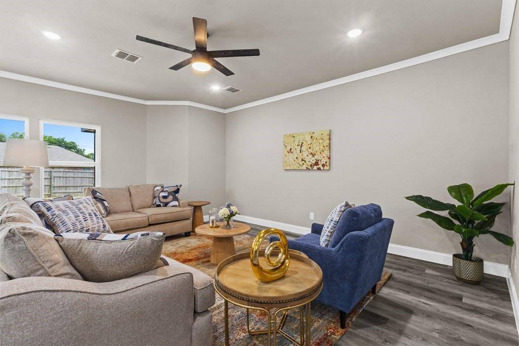 Kaufman, TX 75142,805 Melody Circle