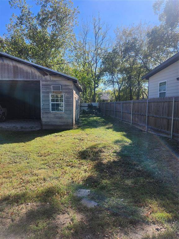 Sherman, TX 75090,1016 E Thomas Street