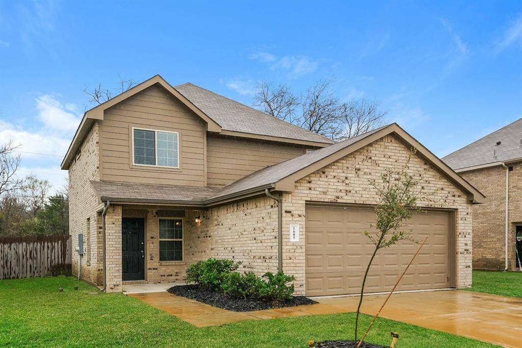 Ennis, TX 75119,1605 Cardinal Drive