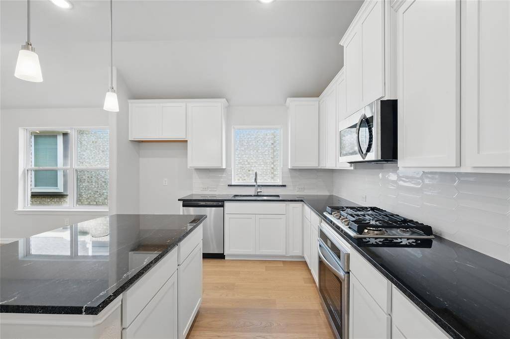 Fort Worth, TX 76247,937 Schuberts Road