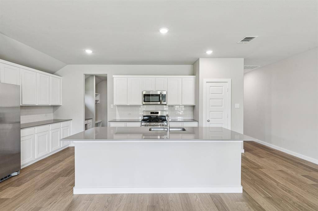 Waxahachie, TX 75165,2439 Rembrandt Drive