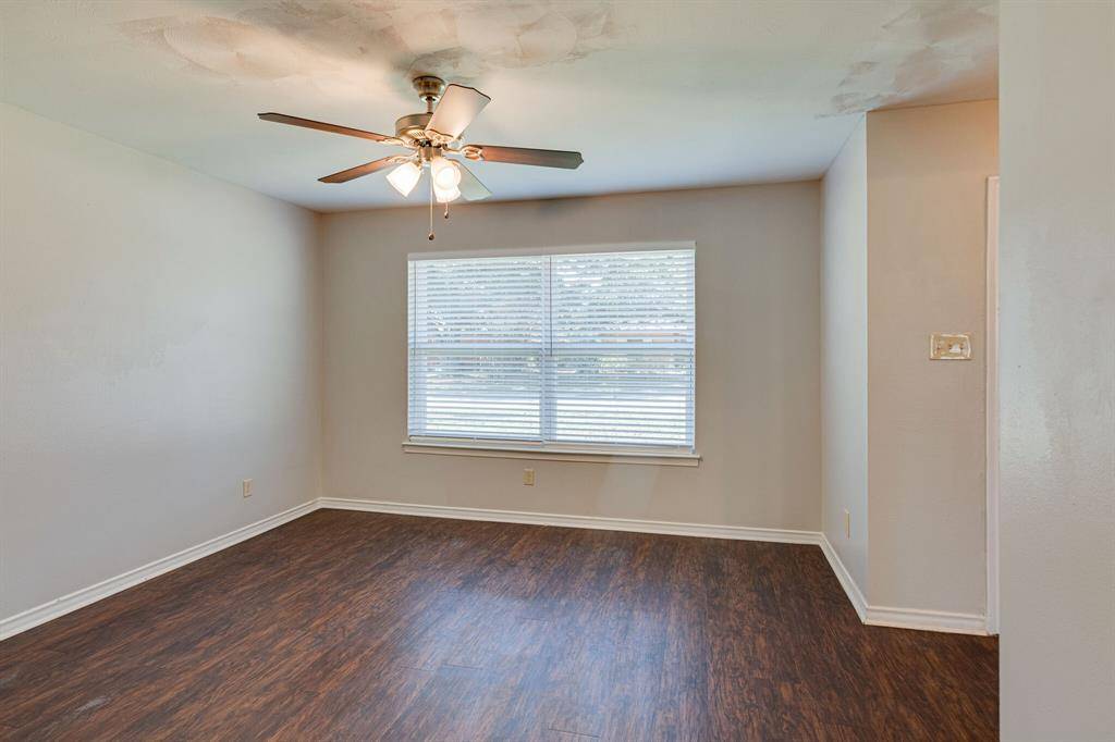 North Richland Hills, TX 76180,5116 Maryanna Way