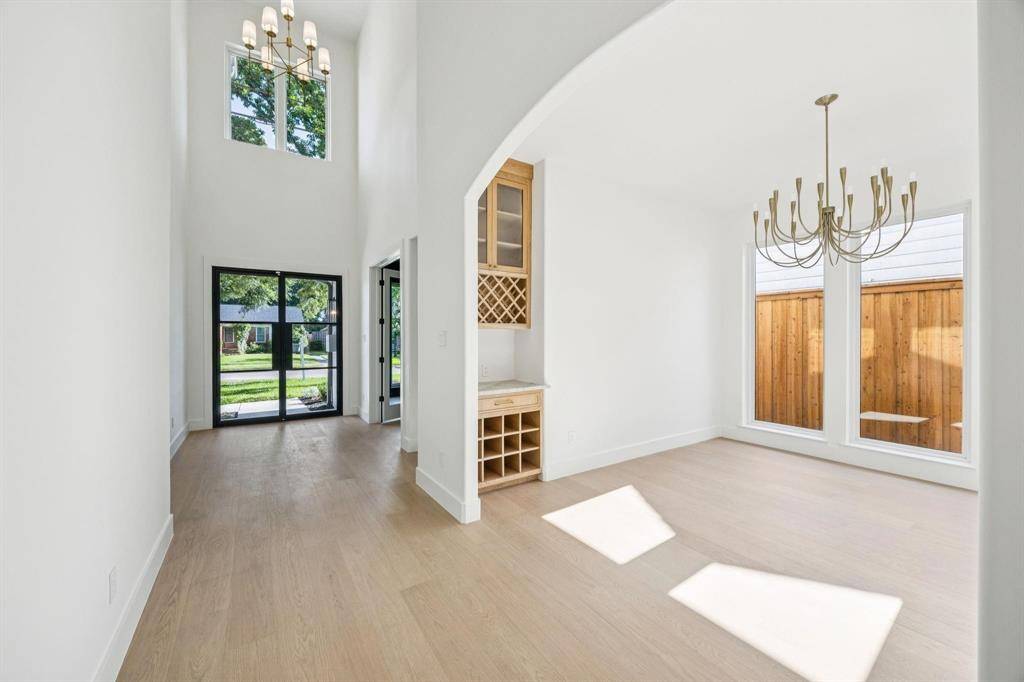 Dallas, TX 75214,6222 Anita Street