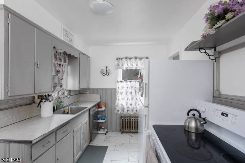 Green Brook Twp., NJ 08812,202 Gold St