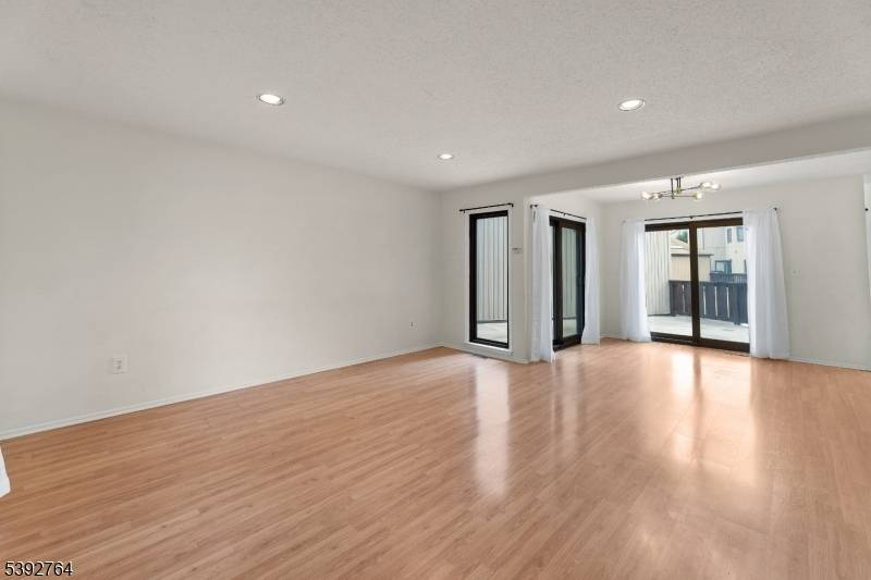 Old Bridge Twp., NJ 08857,65 Diamond Ln